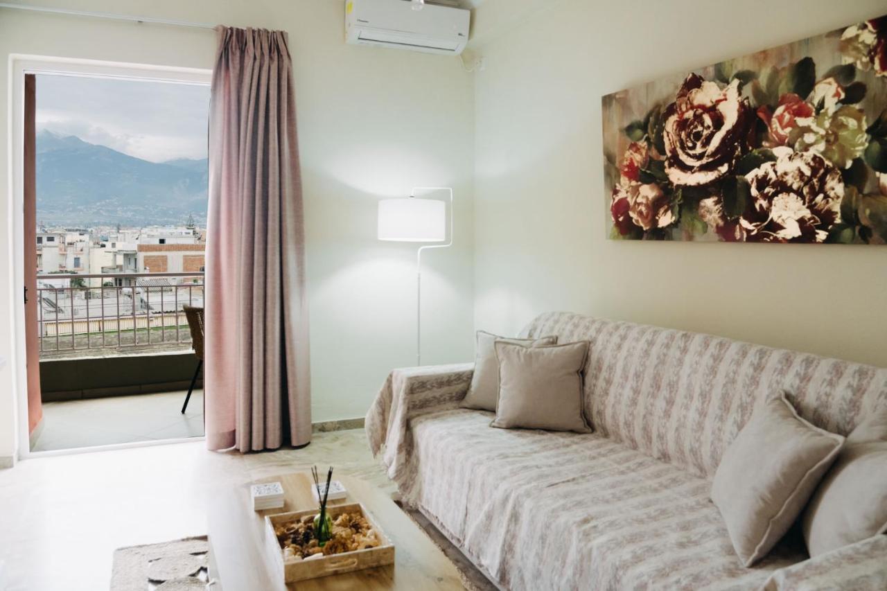 Best House Saint John, New Port Of พาทรา ภายนอก รูปภาพ